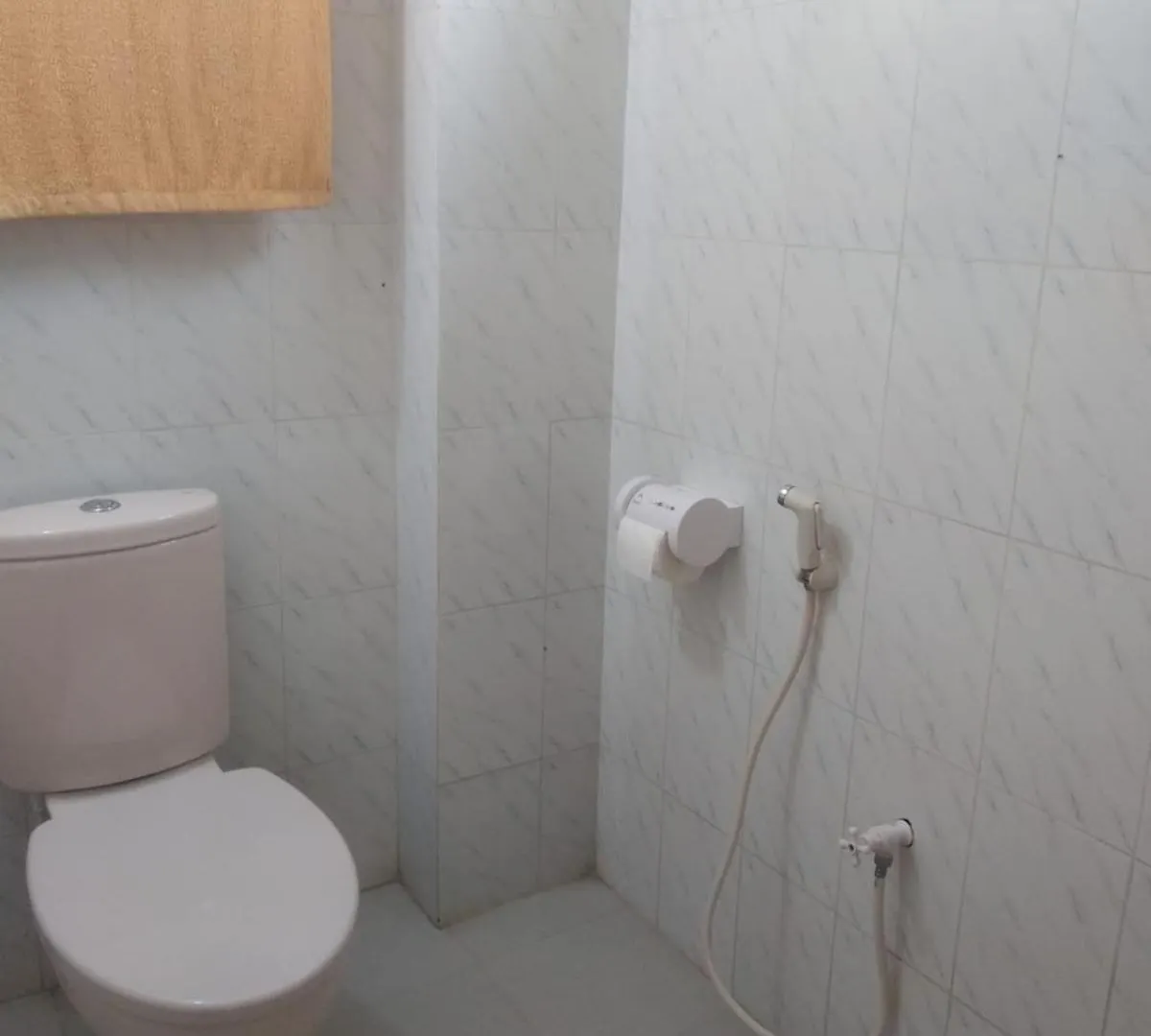 Secured Family Studio Apartment-Near Airport,Ac,Fridge,Wifi,Stove Dhaka